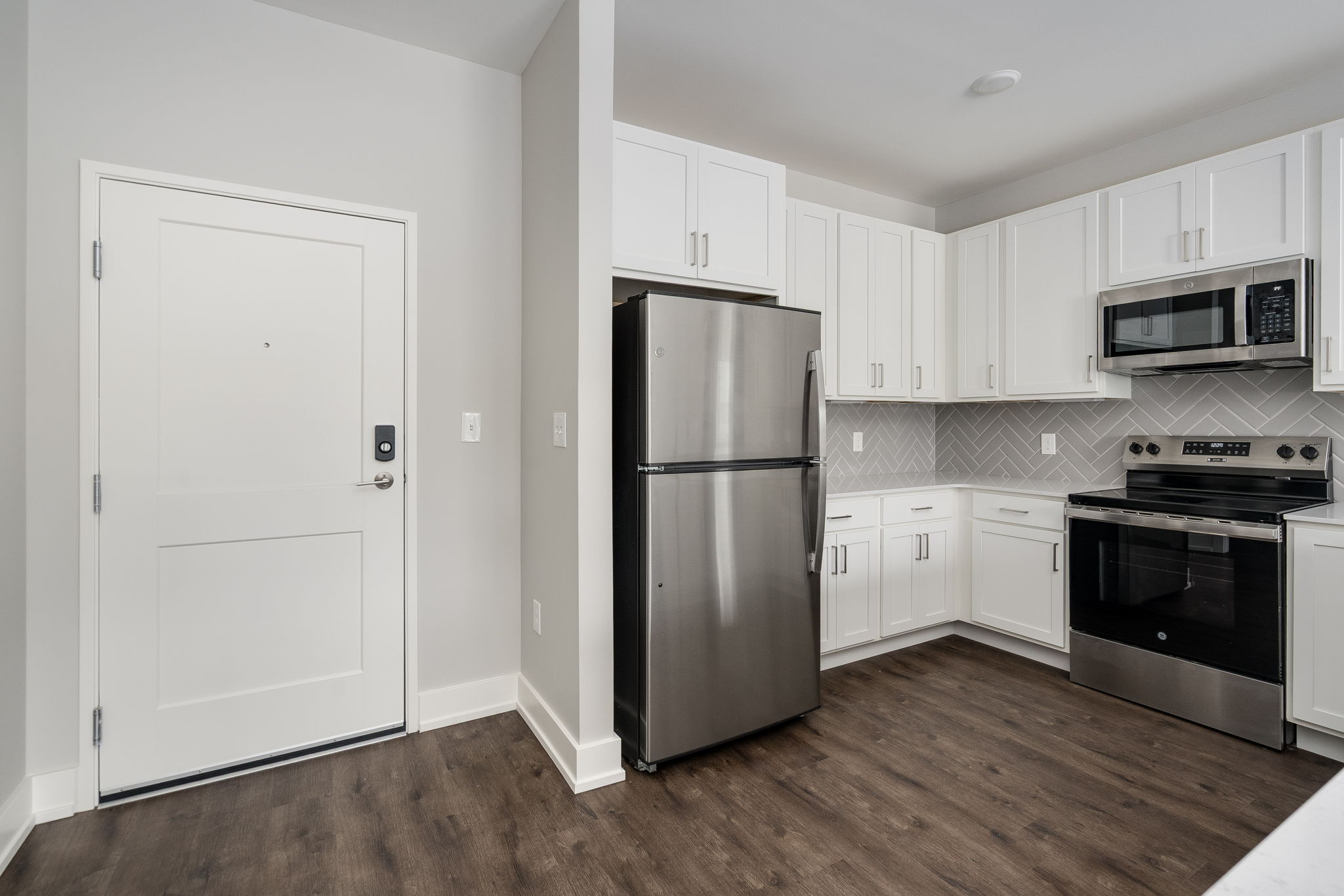 Kitchen at Okemos MI Apartments | Knob Hill Apartments in Okemos, MI